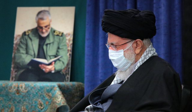 “HAKMARRJA ËSHTË E PASHMANGSHME”/ Lideri Suprem i Iranit kërcënon ish-presidentin Trump