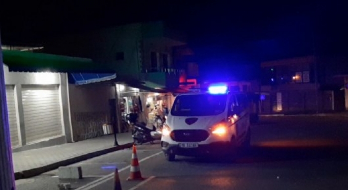 E RËNDË NË VLORË/ I plagosur me kaçavidë dhe i shtrirë në tokë, 15-vjeçari…