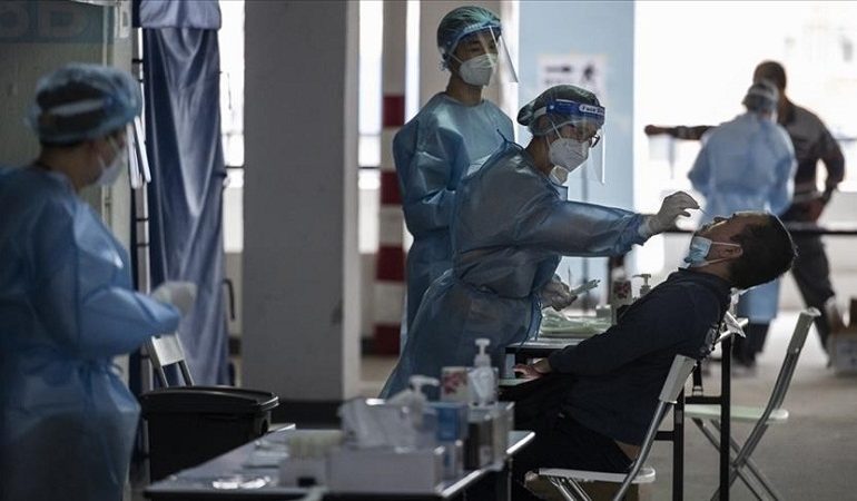 KRONOLOGJIA E COVID/ Nga “sëmundje misterioze” në pandemi globale