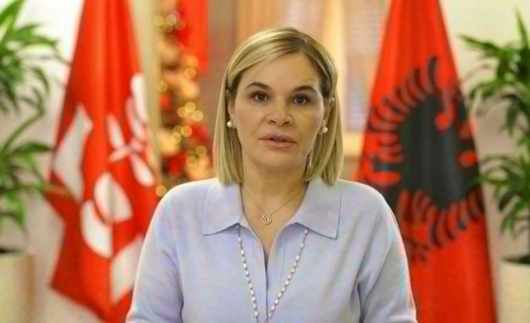 HABIT Kryemadhi, zbulon varfërinë e shqiptarëve: U habita nga zymtësia e jetës nga Paskuqani…