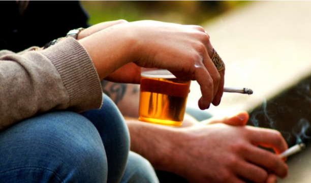 STUDIMI/ Kush janë popujt më “pijanecë” në botë për 2020?