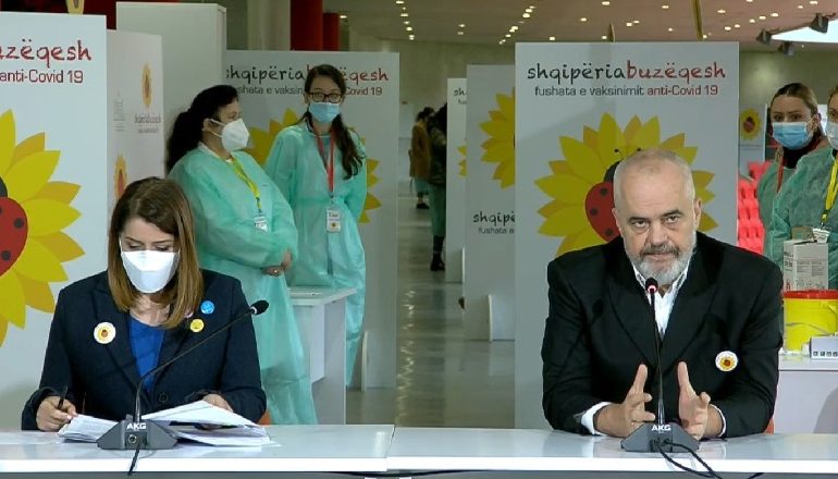 VAKSINIMI KUNDËR COVID-19/ Rama: Kemi marrë nga vendi mik 975 vaksina. Presim dhe 2 mijë të tjera
