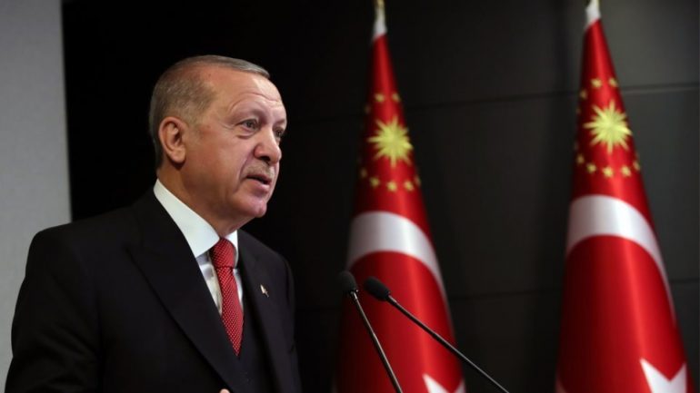 PARALAJMËRON REFORMA RRËNJËSORE NË TURQI/ Erdogan: Do ta bëjmë të ardhmen të parashikueshme për investitorët