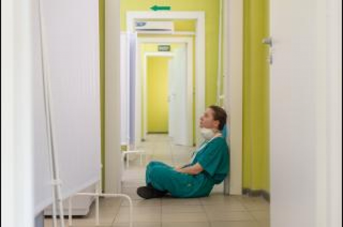 SHIFRA TË FRIKSHME/ Koronavirusi po bën namin në SHBA dhe Britani, në 24 orët e fundit ka…