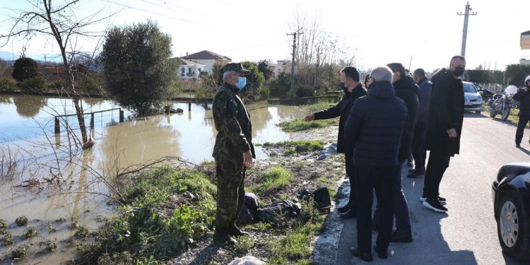 U PËRMBYTËN NGA MOTI I KEQ/ Peleshi vizitë në Durrës: Duhen të nxjerrim mësime. Emergjenca kërkon…