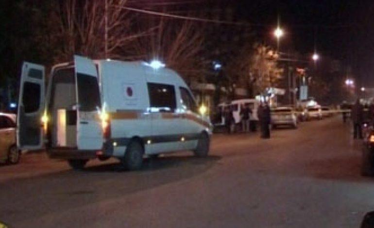 E RËNDË/ Sherr mes 2 personave në një lokal në Vlorë, PLAGOSET një person dhe…