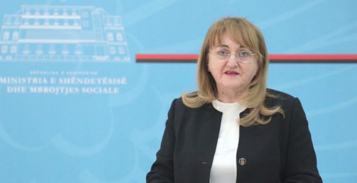 “NUK KEMI DISKUTUAR PËR PASAPORTËN COVID”/ Rakacolli tregon kur do vaksinohen 20% e popullatës