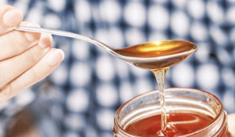 KENI KOLLË TË VAZHDUESHME NGA FTOHJA? Mjalti më mirë se antibiotikët