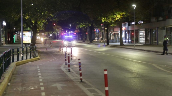 PANDEMIA/ Hyn në fuqi kufizimi i lëvizjes gjatë orarit 20:00 – 06:00, këto janë MASAT E REJA që do të zgjasin 14 ditë