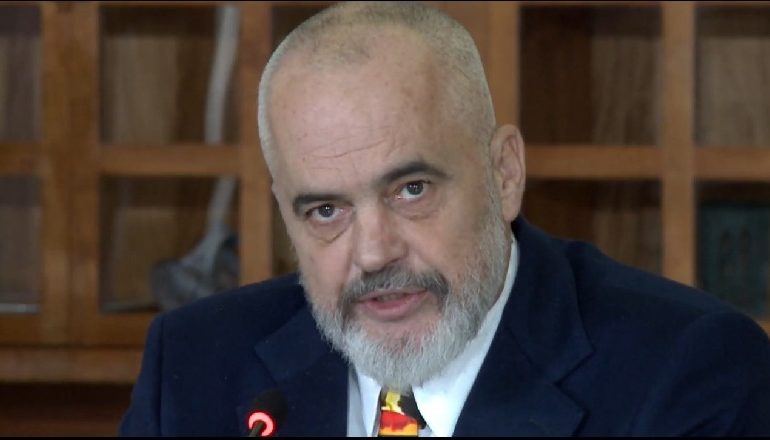 EKONOMIA SHQIPTARE U VLERËSUA NGA STANDARD& POOR’S/ Rama: Po modernizojmë sistemin, kishtë ‘baltë dhe lluc’! Paga minimale…