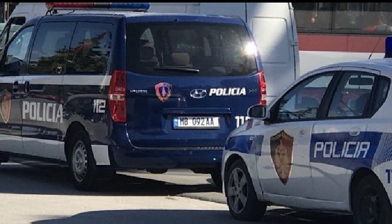 NGA DHUNA NË FAMILJE TEK VJEDHJET/ Arrestohen 6 persona në Tiranë, njëri prej tyre ishte në kërkim ndërkombëtar