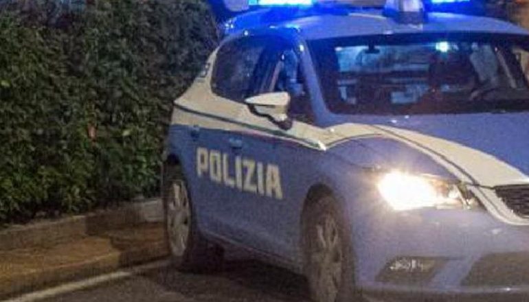 SHOKUESE/ Policia shpëton 13 vjeçarin nga vetëvrasja i nxitur nga loja “Luaj me mua ose do të vdes”
