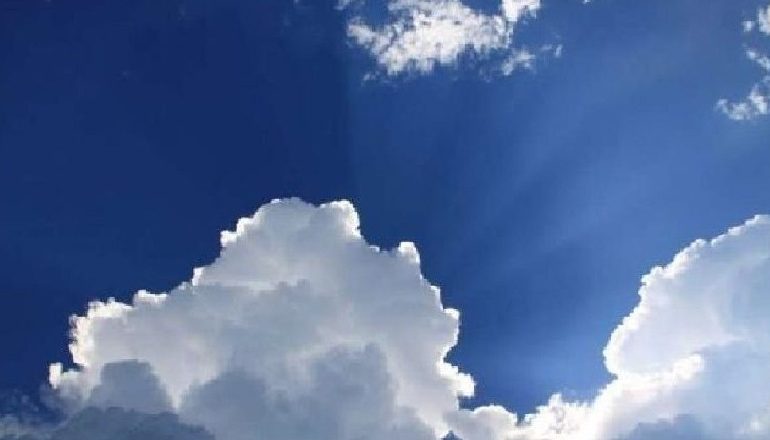 TEMPERATURAT RRITEN NË MESDITË/ Ja si do jetë parashikimi i motit për sot