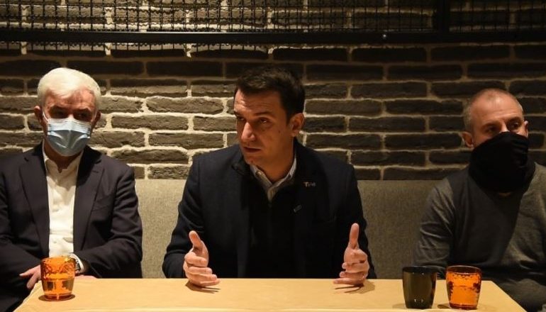 “NJËSIA 10 ËSHTË TRANSFORMUAR, NGA ERRËSIRA DOLI NË DRITË”/ Veliaj: E tha edhe Besnik Mustafaj, te Luli s’beson as e shoqja se nuk e voton