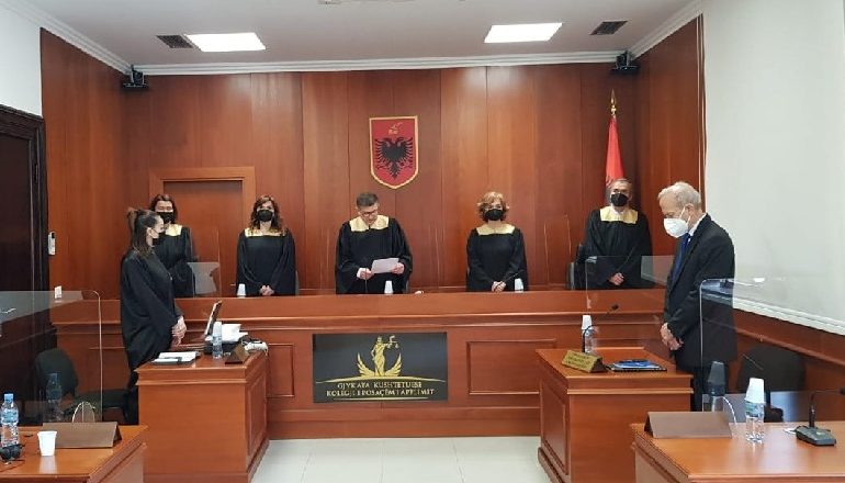 ISH-GJYQTARJA EVELINA QIRJAKO U LARGUA NGA FRIKA E VETINGUT/ KPA lë në fuqi përjashtimin nga drejtësia për 15 vite