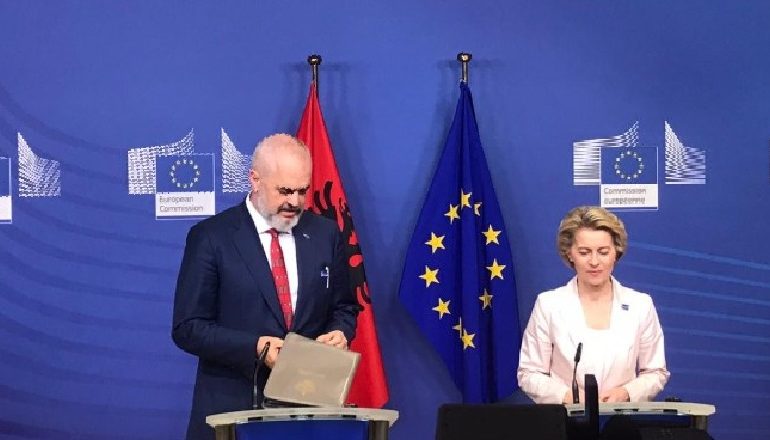 RINDËRTIMI PAS TËRMETIT TRAGJIK/ Sot një vit nga Konferenca Ndërkombëtare e Donatorëve “Bashkë për Shqipërinë”