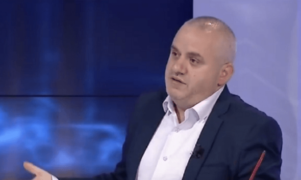 “TIRJA I DREJTËSISË”/ Artan Hoxha: U hapën “petët e lakrorit”, lidhja e gjyqtares me avokatin dhe dilemat