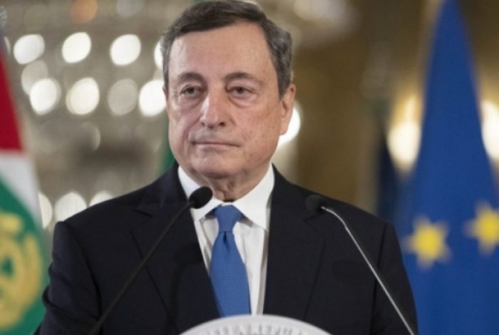 ITALIA ZYRTARISHT ME QEVERI TË RE/ Betohet para presidentit kryeministri i ri Mario Draghi
