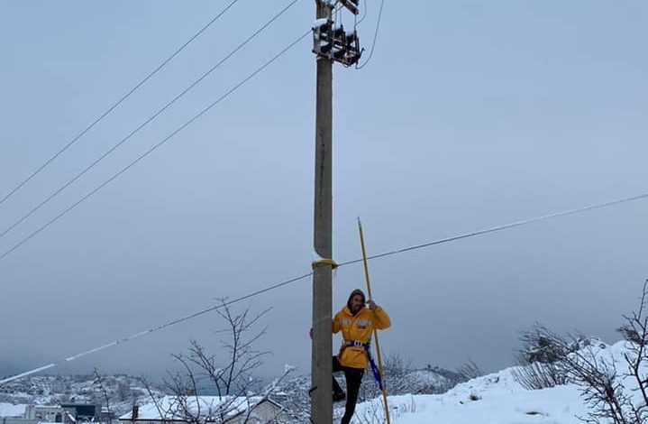 STUHITË E DËBORËS/ Probleme me energjinë elektrike, OSHEE: 2000 punonjës në terren, po punohet në linjat e tensionit të lartë