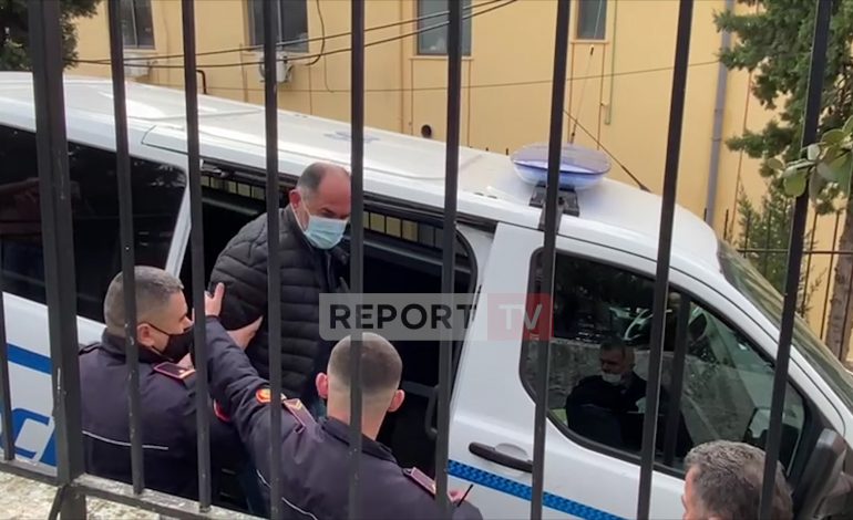 PËRPLASI PËR VDEKJE BASHKËFSHATARIN/ Burg për Mhill Gegën! Autori ndryshon deklaratën në gjykatë