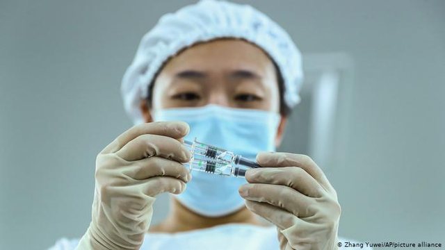 LAJM I MIRË/ Kina dhuron 10 milionë vaksina për COVAX, pjesë e saj edhe Shqipëria