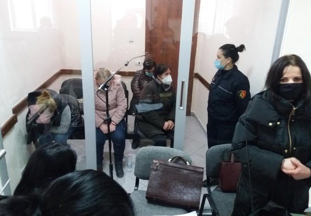 “NUK KAM SHËRBYER NË ATË KAT”/ Çfarë thanë 3 bashkëpunëtoret e Tires para Gjykatës