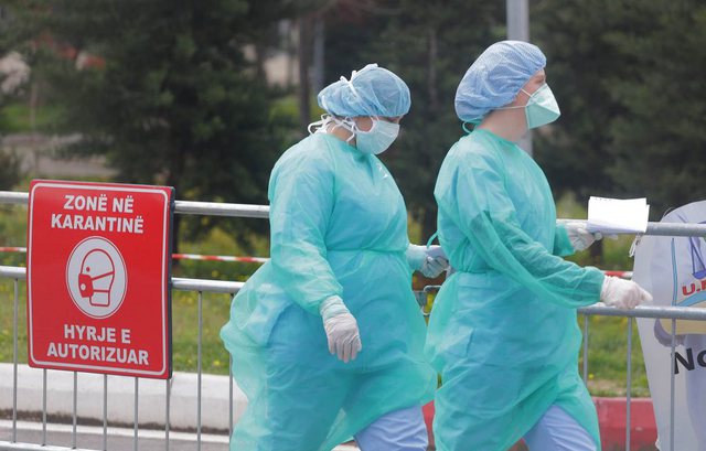 PANDEMIA MUAJ PAS MUAJI/ Në nëntor dhe dhjetor vdekjet në vend u dyfishuan, rekord në Europë