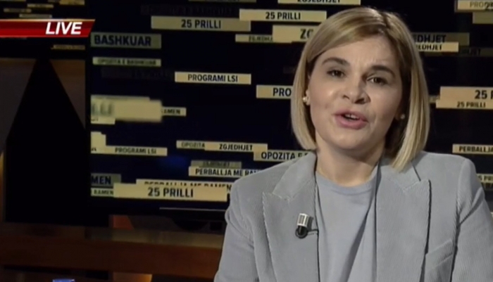 ÇUDIT Kryemadhi: Po të pyesesh për mua do t’ju thonë Monika e mban fjalën!