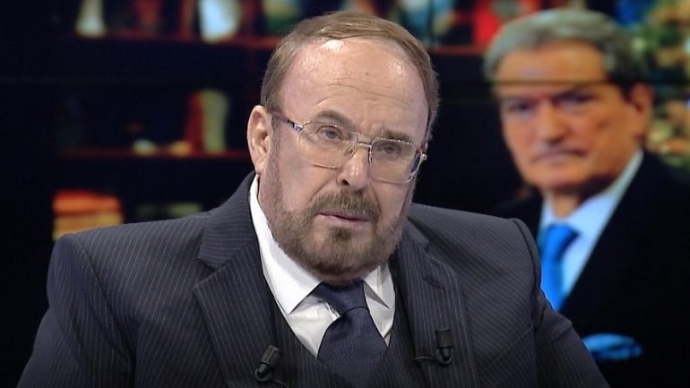 RRËFIMI/ Fatos Nano: Më 21 Janar Sali Berisha pushoi së qeni politikan dhe u kthye në kafshë!