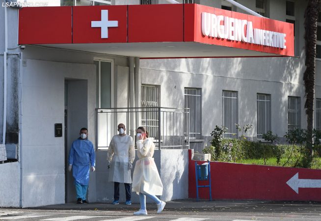 DALIN SHIFRAT/ REKORD rastesh të reja dhe 13 humbje jete në 24 orët e fundit nga COVID-19