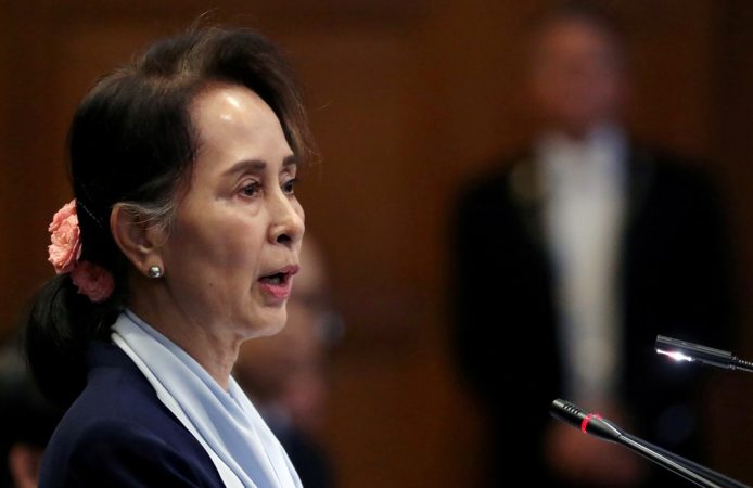 GRUSHT SHTETI NË MIANMAR/ Ushtria merr pushtetin, arreston udhëheqësen e zgjedhur me votë Aung San Suu Kyi