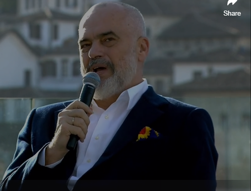 BASHKËBISEDIM ME BANORËT E BERATIT/ Rama: Rama: Në pranverë nis vaksinimi masiv anti-COVID
