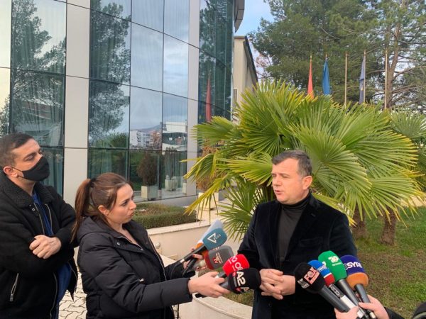 KALLËZIMI NË SPAK I KRYEBASHKIAKUT TË ELBASANIT/ Balla: Nuk më shqetëson kërkesa e PD, Prokuroria të hetojë