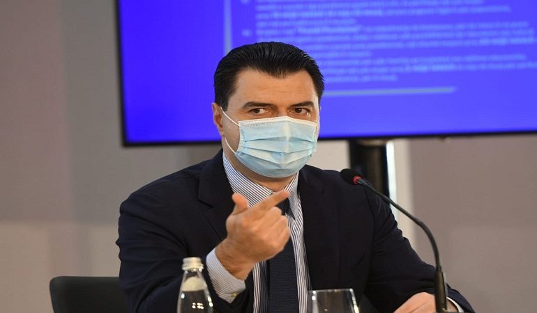 Goglat e Bashës për të zgjedhur 5 mijë familje që do t’iu “paguajë” interesat e kredisë