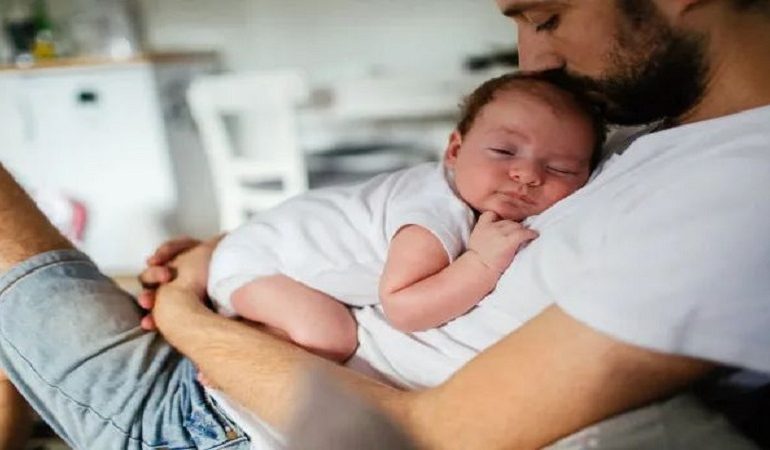 E THOTË STUDIMI/ Ja përse djemtë janë më të dobët emocionalisht se sa vajzat