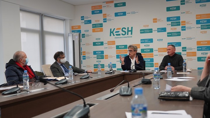 PËRMBYTJET/ Drejtori i përgjithshëm i KESH-it: Do të ulen shkarkimet në Vaun e Dejës, na 500m3/s në 300m3/s. Qëllimi të shkohet në kuota normale
