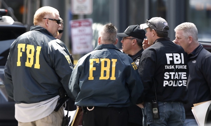 FBI SHKATËRRON ORGANIZATËN KRIMINALE SHQIPTARE NË SHBA/ 16 të arrestuarit akuzohen për zhvatje, pastrim parash dhe… (EMRAT)