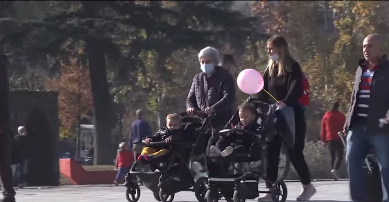 DITA BOTËRORE/ COVID-19 rriti numrin e viktimave me kancer në 2020-n, pacientët prej frikës nuk shkonin në spital. Janë ulur rastet tek të rinjtë