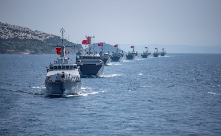 SËRISH TENSIONE/ Turqia nxjerr 87 anije për stërvitje, aeroplanë e helikopterë lufte në Egje dhe Mesdhe