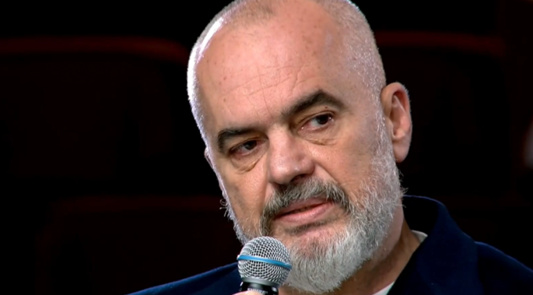 “GJENDJA ISHTE KATASTROFIKE”/ Rama: Para 7 vitesh njerëzit vareshin kangjellave të QSUT-së