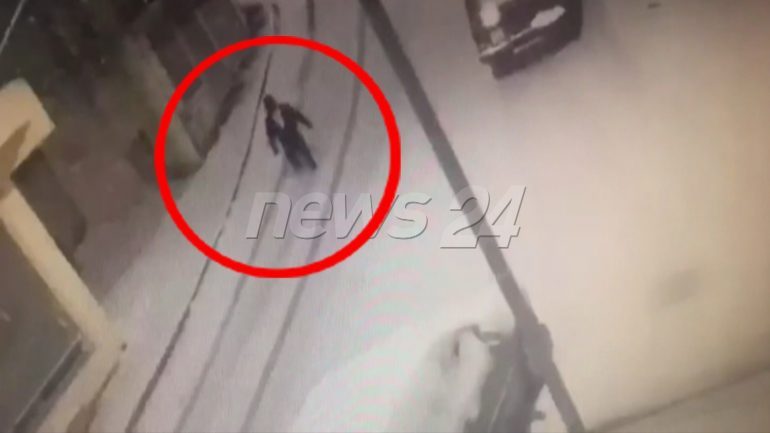 SHPËRTHIMI NË 13 SHKURT NË LEZHË/ Autori me të zeza dhe kapuç, shihni çfarë kapën kamerat e sigurisë