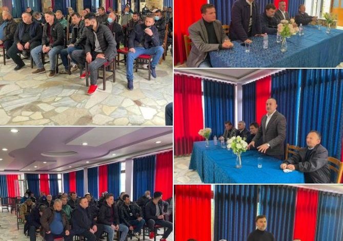 DALIN PAMJET SHQETËSUESE/ Alibeaj i PD s’pyet për masat anti-COVID, mbledh 40 persona në ambientin e mbyllur