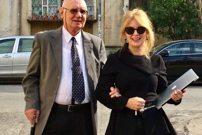 DITË E TRISHTË PËR IRIS LUARASIN/ Humb babain, pedagogia: Na ke thyer zemrën