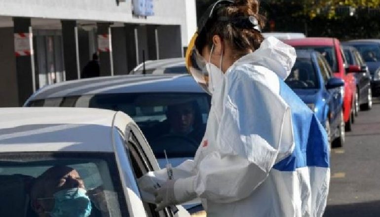 KORONAVIRUSI/ Mali i Zi shtrëngon masat kundër COVID-19
