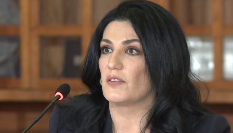 “E-ALBANIA NJË HISTORI SUKSESI”/ Drejtoresha e AKSHI-t: Ka ndryshuar rrenjësisht marrëdhënia e shtetit me qytetarët dhe biznesin