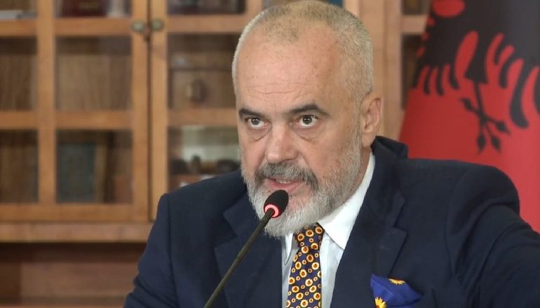 ANULIMI DHE ARDHJA E VAKSINAVE PFIZER/ Rama: O vijnë sot o vijnë sot, në prill marrim…