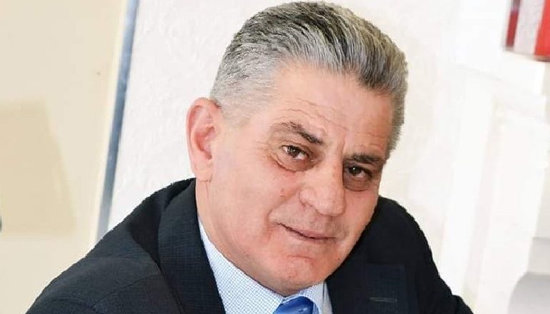 NDAHET NGA JETA MËSUESI NË FIER/ Braçe: Mijëra nxënës mësuan prej tij