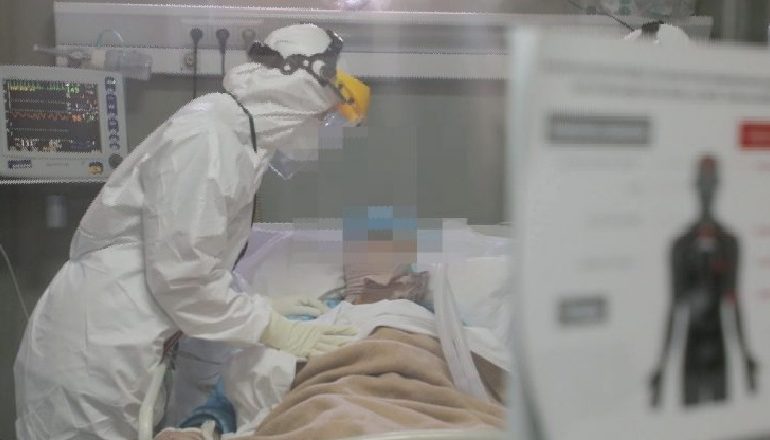 E RËNDË/ COVID-19 shuan familjen në Mirditë, ndërrojnë jetë brenda një jave