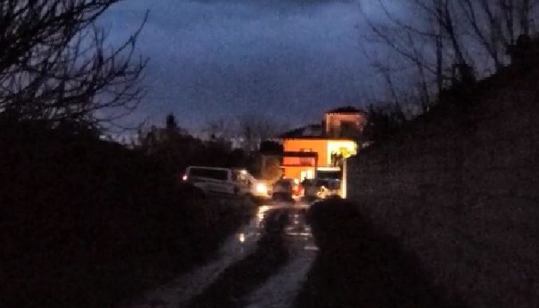 ZBARDHEN DETAJE TRONDITËSE/ E qëlloi 31 herë me thikë, 28-vjeçarja në Fier ishte 6-javëshe shtatzënë