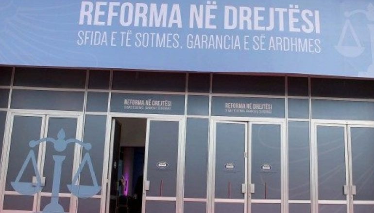 NDRYSHIMET NË REFORMËN NË DREJTËSI/ Gjykata e Lartë më shumë vendime në dhomë këshillimi. Korrupsioni nën 50.000 lekë i hiqet SPAK